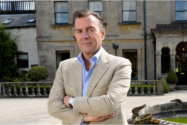 Outta 'Hair' - Duncan Bannatyne and hairloss