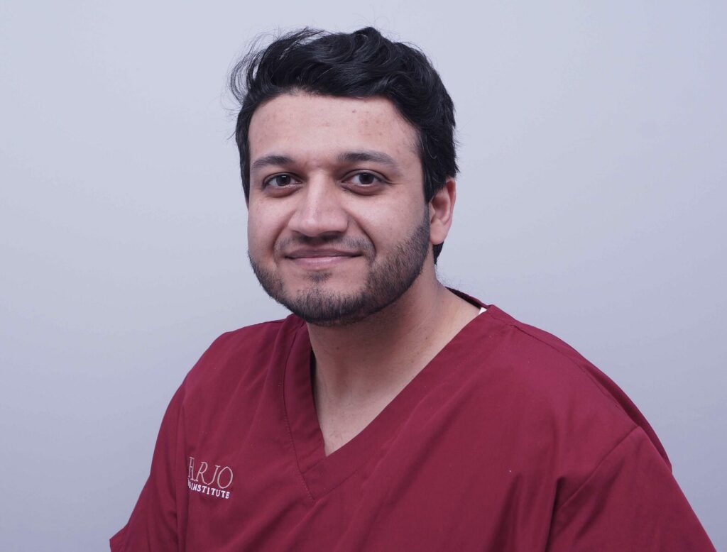 Dr Zayn Sattar, Hair Transplant Surgeon at the Farjo Hair Institute